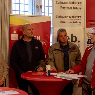 01 Empfang 06 8849